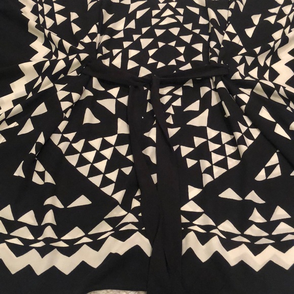 BCBG black and white kaftan dress - Picture 3 of 8